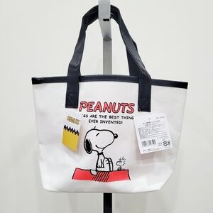 NWT Japan Peanuts Snoopy Mini Tote Bag Black Rooftop